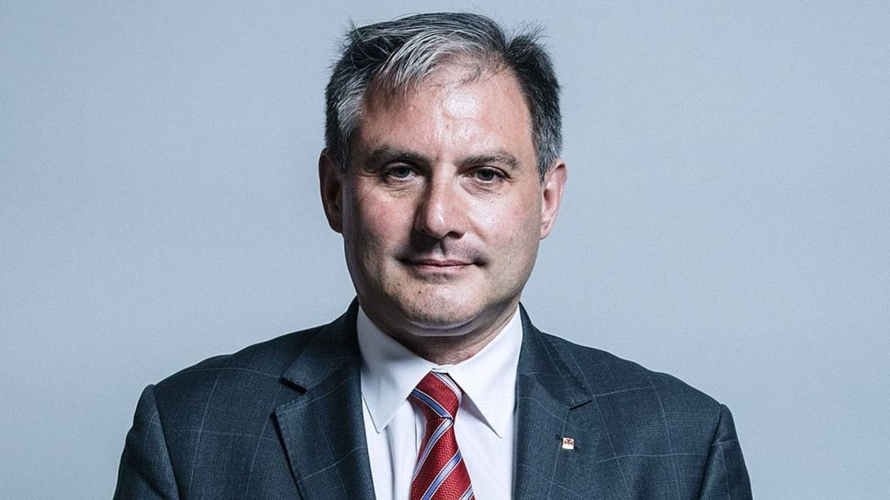 Jack Lopresti, bývalý britský poslanec Konzervatívnej strany, oficiálny portrét z roku 2017