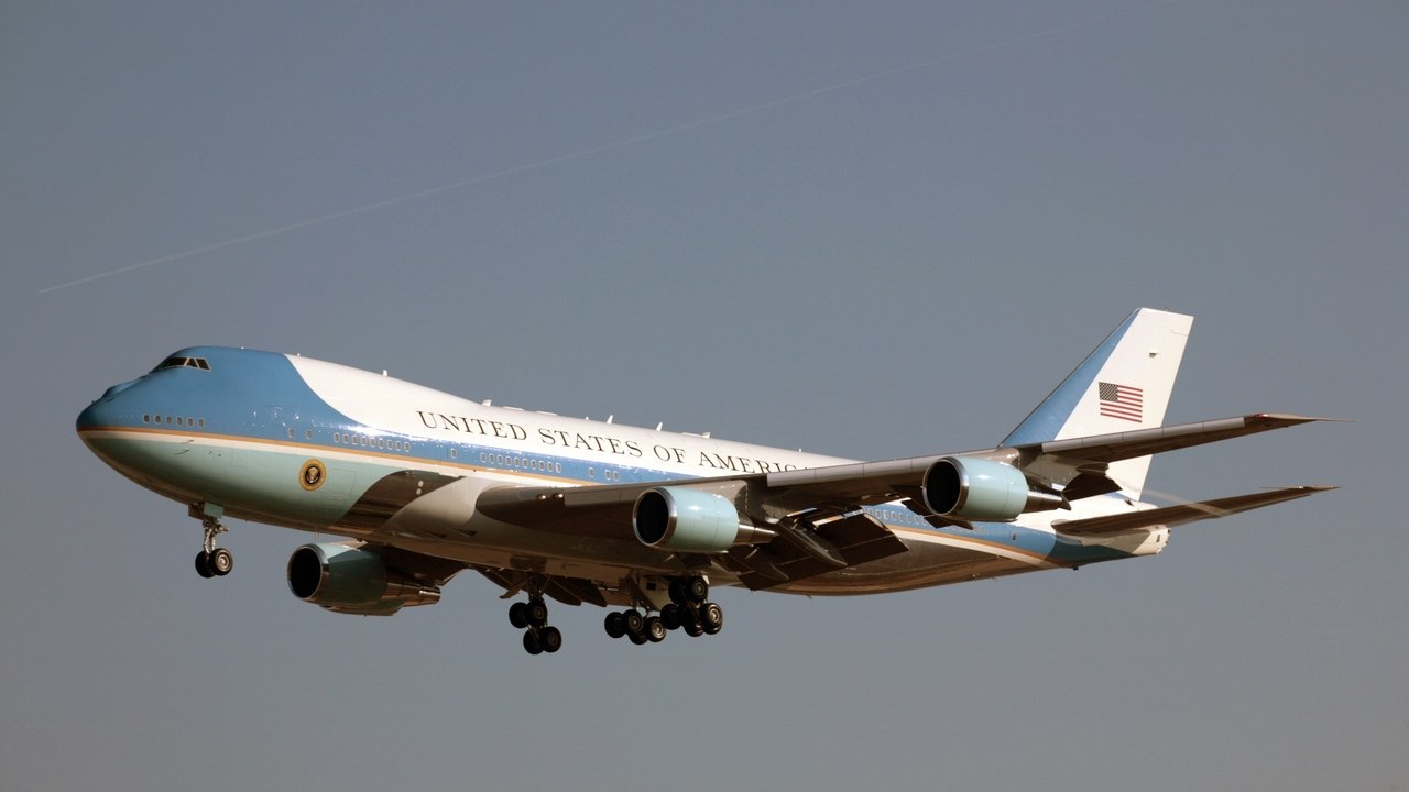 Trump presadil nové farby Air Force One napriek odporu armády