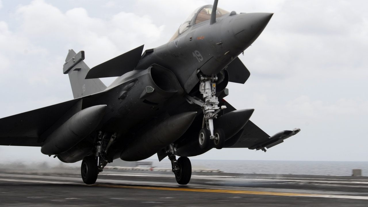 Indický kontrakt na 114 stíhačiek Rafale sa zasekol: Francúzsko blokuje prístup k zdrojovému kódu pre obavy z Ruska