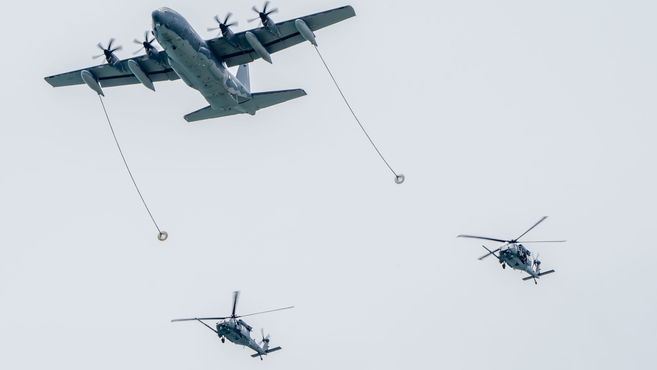 USA spustili záchrannú operáciu po páde F-15 v Iráne. Pátrajú po posádke
