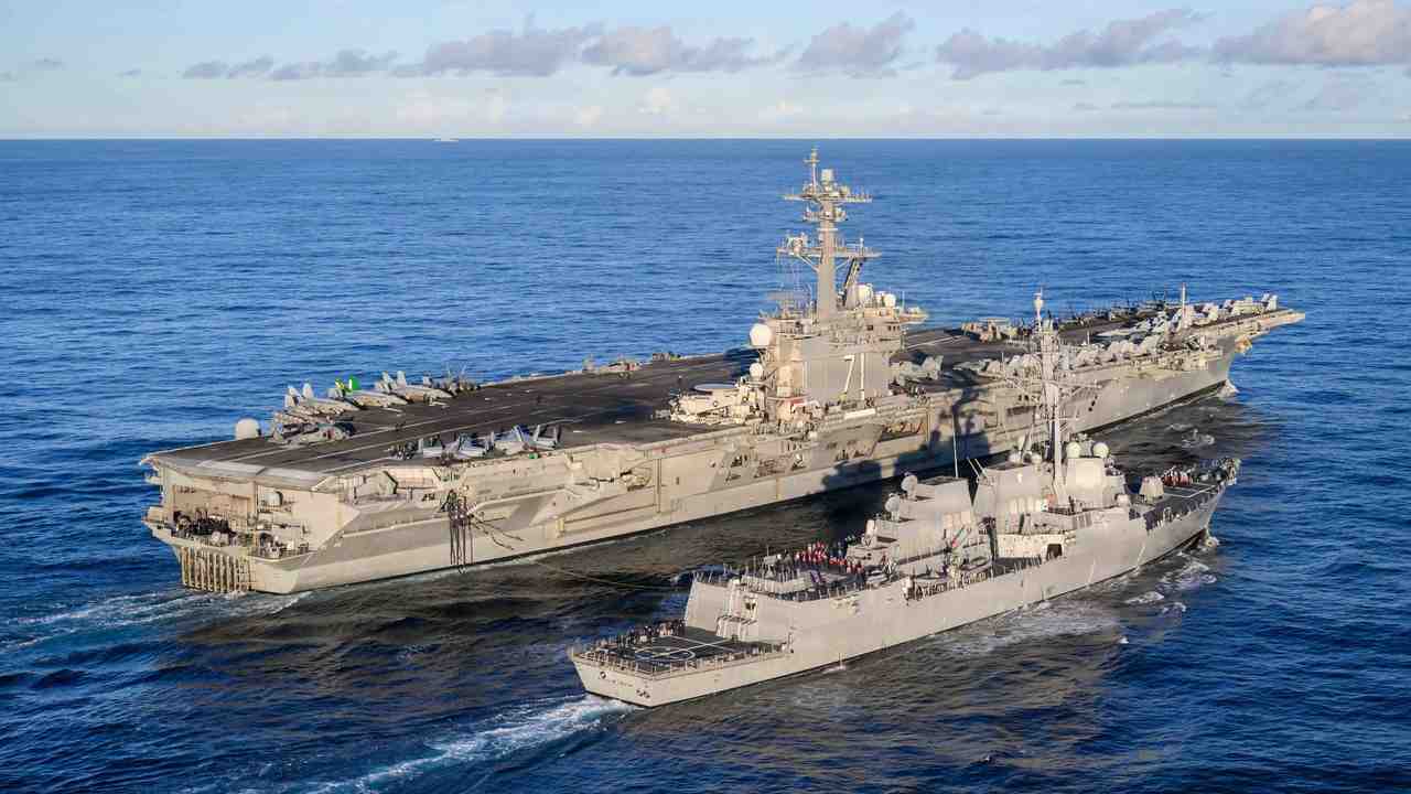 USA urýchlene vyzbrojujú flotilu proti dronom. Na lode pribúdajú Hellfire aj Coyote
