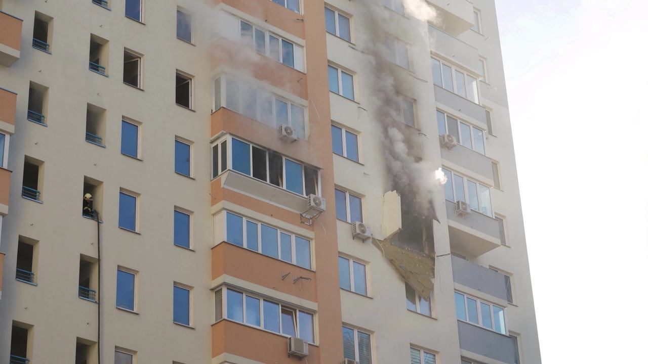 Ruský dron zasiahol obytný panelák v Rumunsku. Zranení sú civilisti, Bukurešť zvolala bezpečnostnú radu