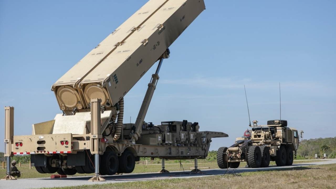 USA zvažujú nasadenie hypersonickej zbrane: Dark Eagle má ničiť iránske odpaľovače