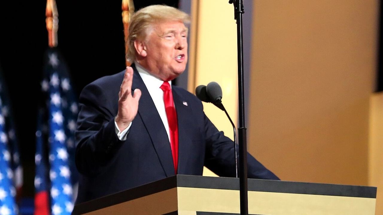 Trump oznámil trojdňové prímerie na Ukrajine. Zelenskyj vydal nečakaný dekrét o oslavách v Moskve