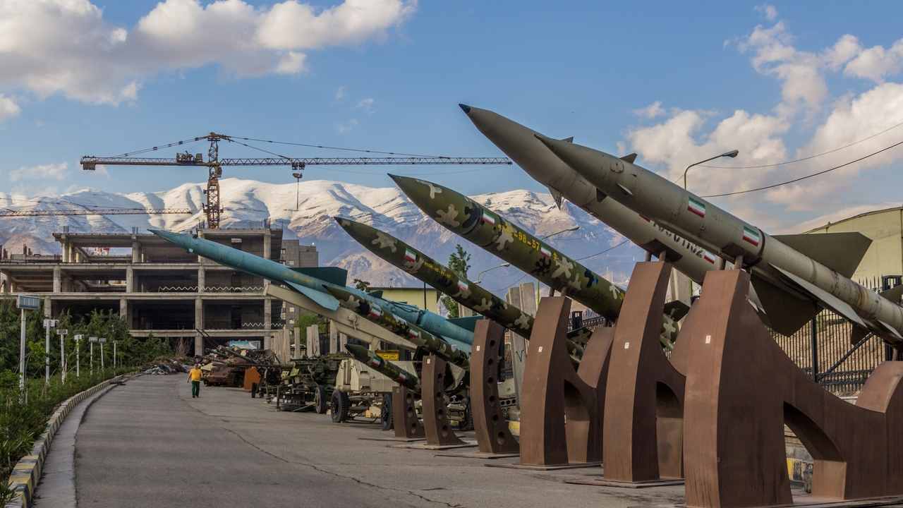 Iránske rakety po dvoch mesiacoch vojny: Šesť vecí, ktoré zmenili pohľad na moderný konflikt