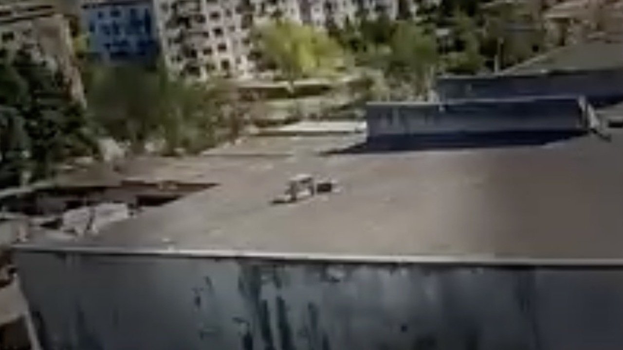 Vojna robotov medzi Ukrajinou a Ruskom: Ukrajinci lovia ukryté ruské „spiace“ drony (Video)