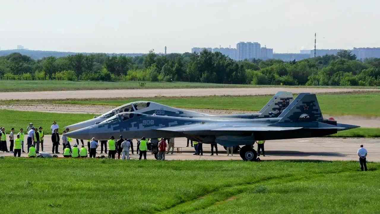 Nový ruský Su-57D má riadiť viac než len drony. Moskva z neho robí lietajúce veliteľstvo