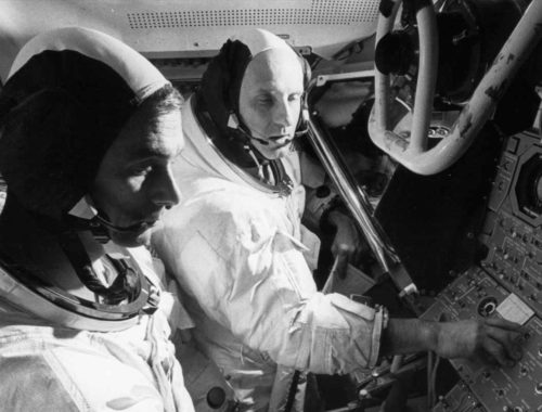 Mimozemšťania? Astronauti Apollo 10 počuli na odvrátenej strane Mesiaca zvláštny zvuk