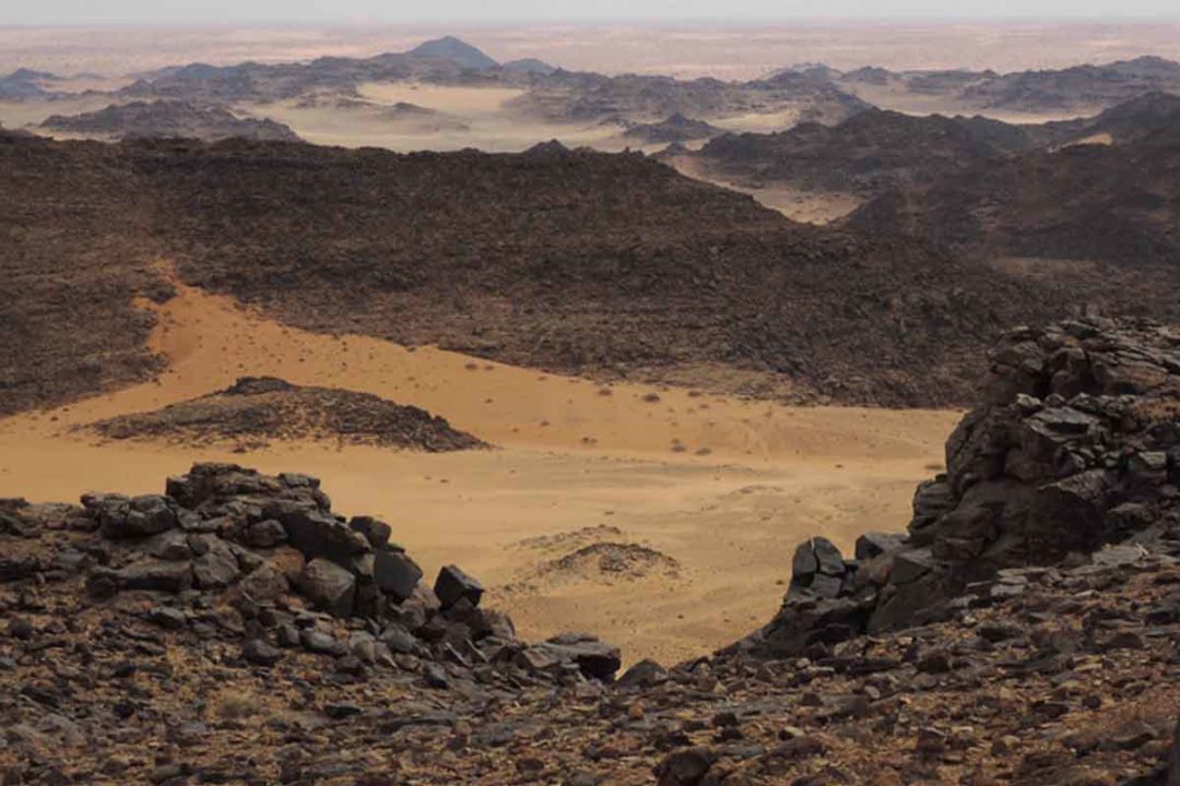 megaštruktúry v púšti Saudskej Arábie ukazujú skok v inteligencii našich predkov