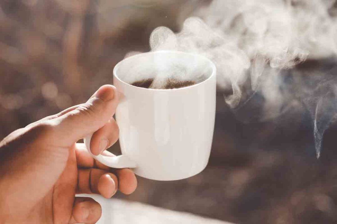 Ranná káva môže byť len placebo, tvrdia vedci