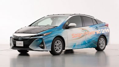 Toyota auto pohanane solarnymi panelmi prototyp