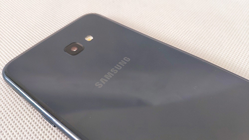 recenzia Samsung Galaxy J4+_2