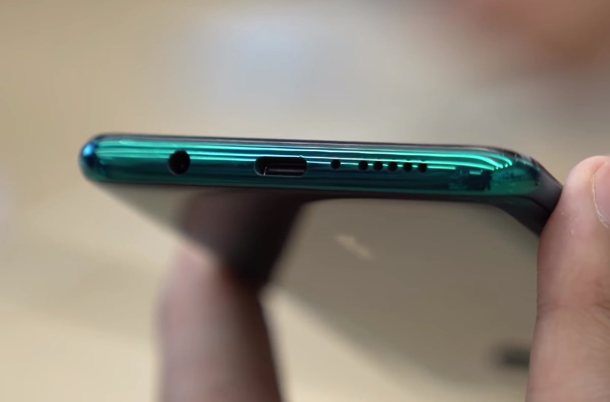 Xiaomi Redmi Note 8 Pro USB Type C konektor a jack na sluchadla