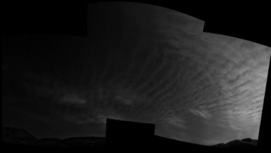 Curiosity-Navigation-Cameras-oblaky na Marse