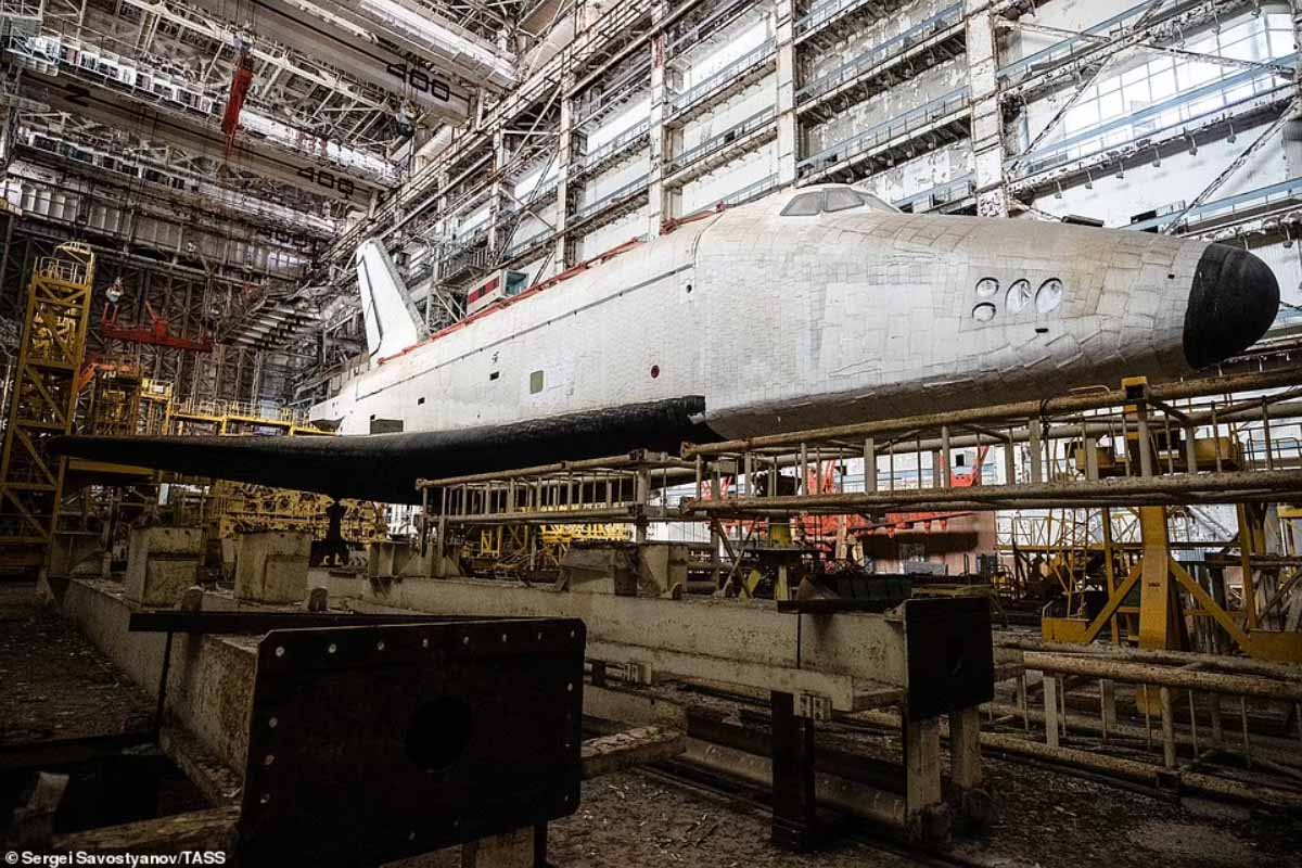 Ako vyzerá opustený sovietsky raketoplán?