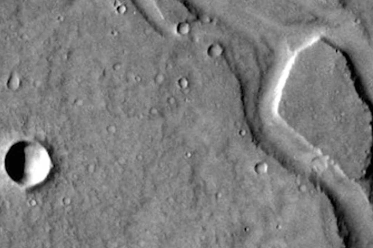 Misia InSight našla pod povrchom Marsu stopy nekľudnej minulosti