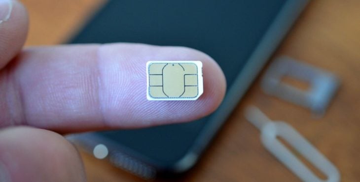 Apple sa má postupne zbaviť fyzického slotu pre SIM karty: iPhone 15 m...