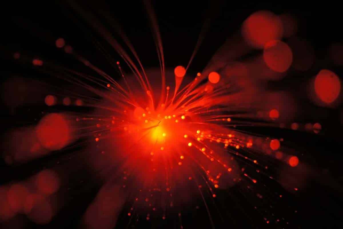 Vedcom sa podarilo kvantovo previazať dva atómy, vzdialené desiatky kilometrov