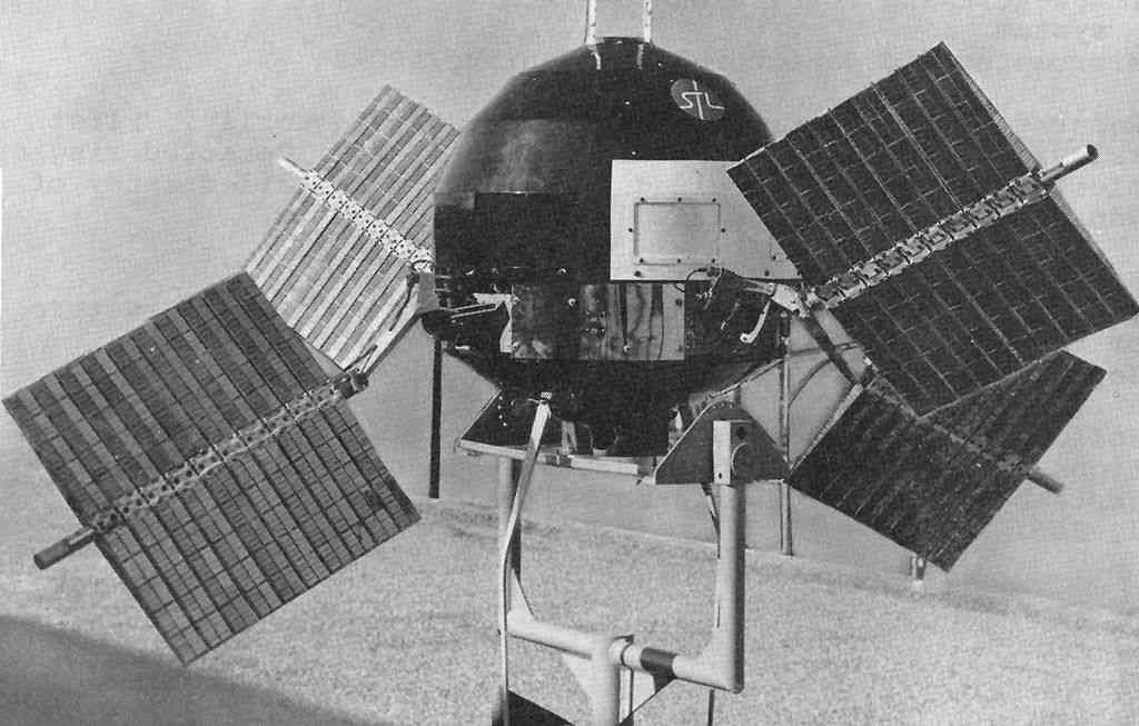 Explorer 6 prvy meteorologicky satelit