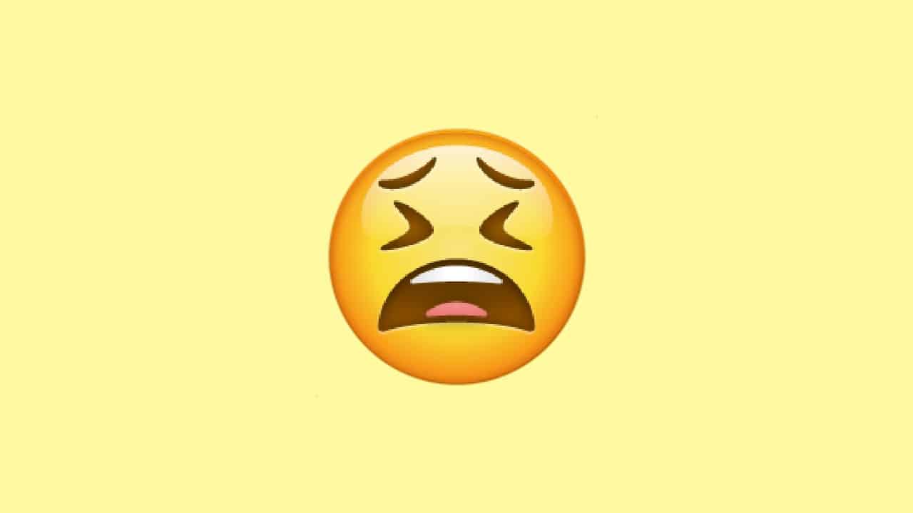 emoji Unavená tvár