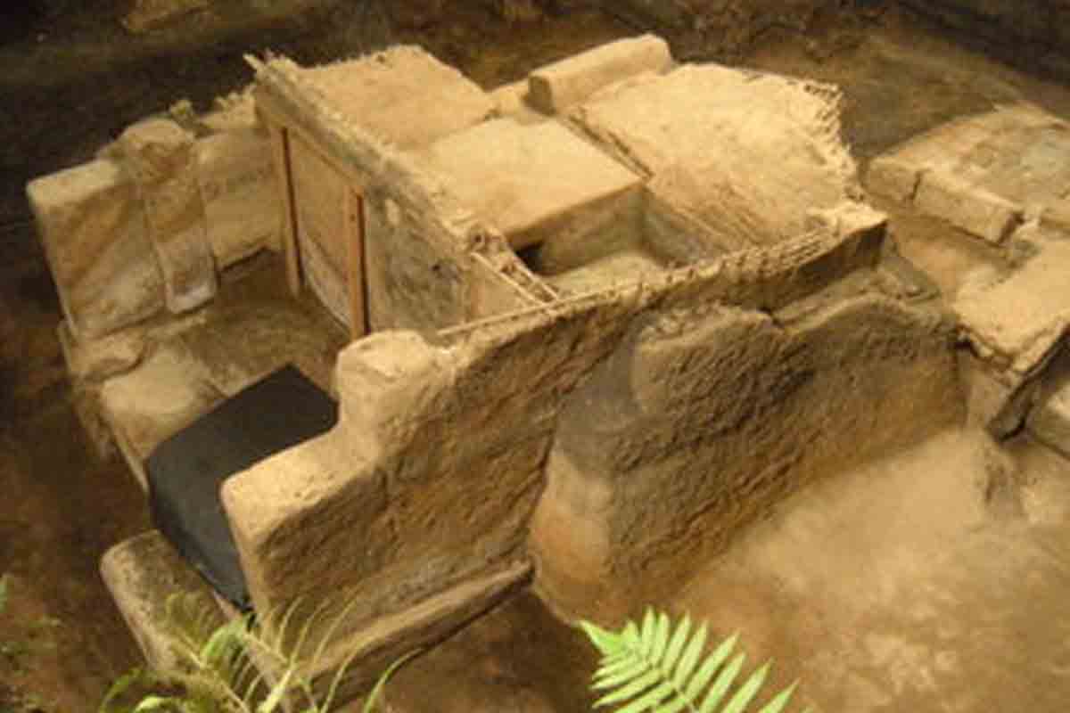 Popolom pochovaná dedina ukazuje život Mayov