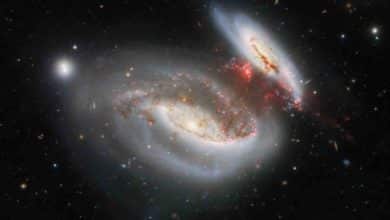 Astronómovia objavili galaxie, ktoré sa čelne zrazili.