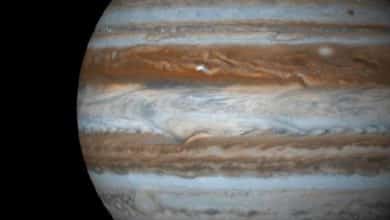 Výskumníkom sa podarilo vyriešiť dlhoročnú záhadu meniacich sa pásov v atmosfére Jupitera