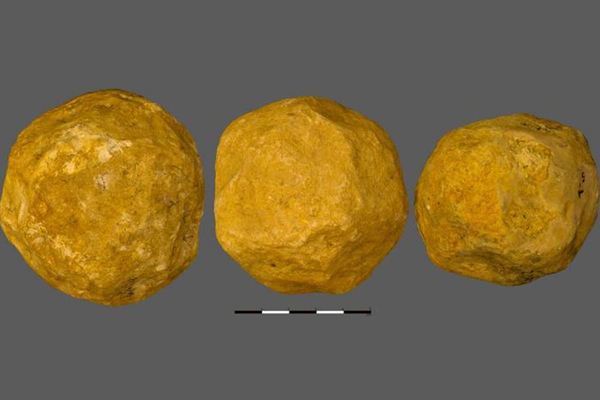 Najväčšia záhada prehistórie: Prečo vyrábali naši prví predkovia tieto sférické objekty? 