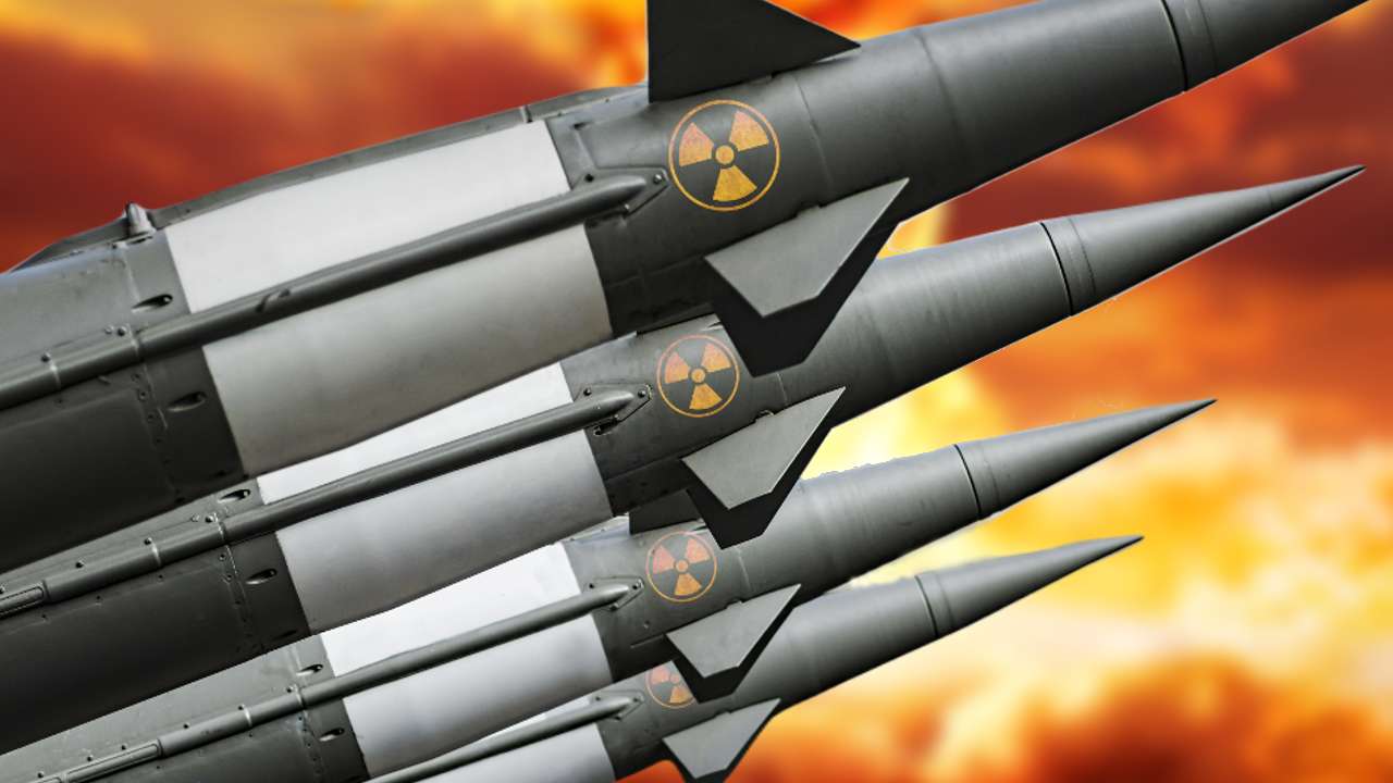 navadzane rakety a bomby