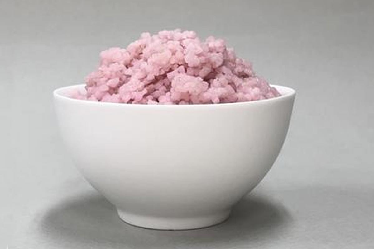 Výskumníci vytvorili Hovädziu ryžu, zaujímavý hybrid medzi syntetickou hovädzinou a normálnou ryžou.