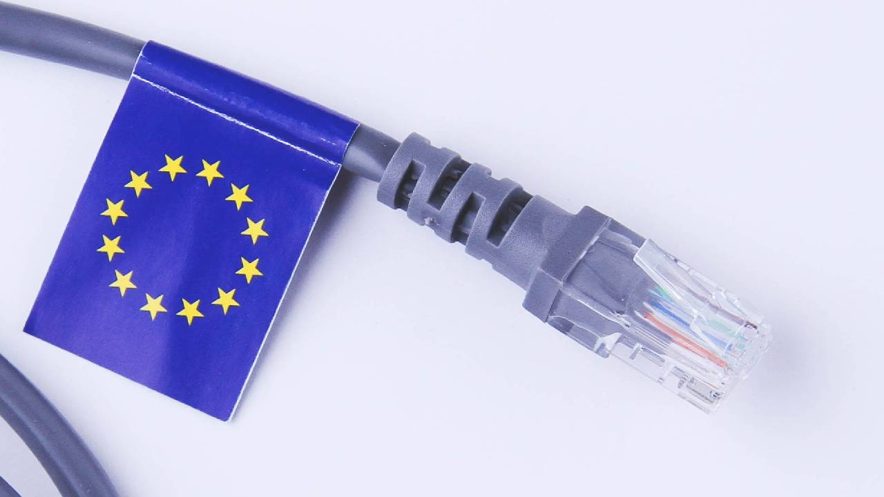 Internet v Europe