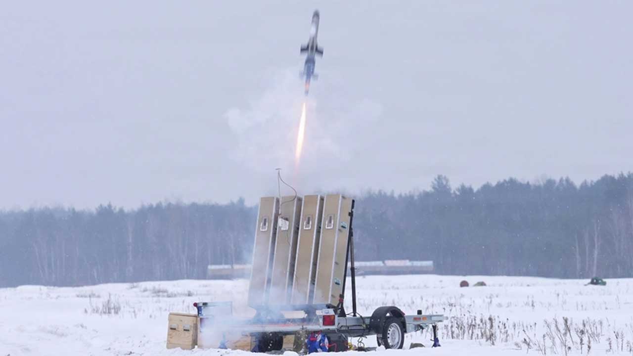 Američania testujú novú zbraň proti dronom. Lacný IonStrike môže chrániť aj Slovensko a celé východné krídlo...