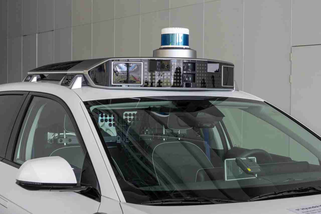 Vedci vytvorili umelé oči pre autonómne autá a roboty. Nová technológia funguje podobne ako ľudské oko, v...