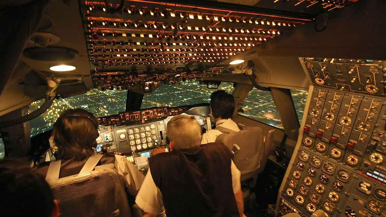 Výskumníci varujú, že so zariadením o veľkosti mince môžu hackeri napadnúť Boeing 747