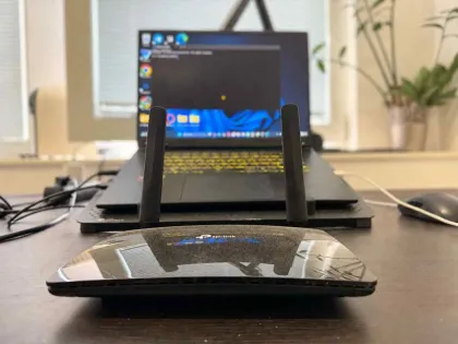 starý wi-fi router