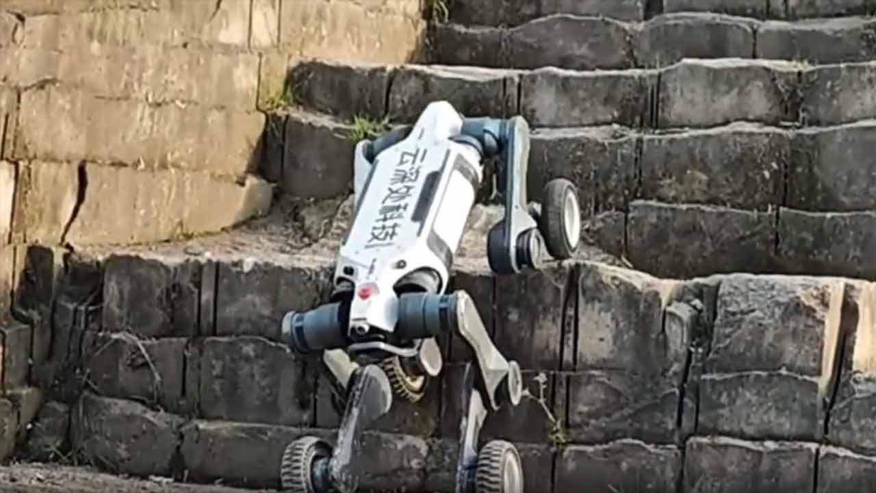 DEEP Robotics predstavili robota Lynx a ukázali, ako si dokáže poradiť s náročnými prekážkami