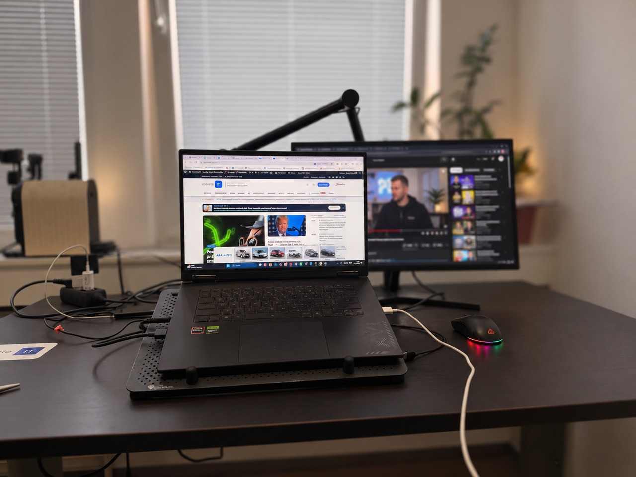 Kedy sa ti oplatí ísť do dvoch alebo viacerých monitorov? Pri týchto úlohách si nebudeš vedieť druhú obrazovku vynachváliť